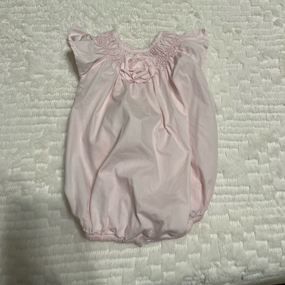 Carriage Boutique Other - Pink bubble 9m